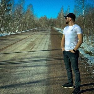 Meet your Posher, Georges